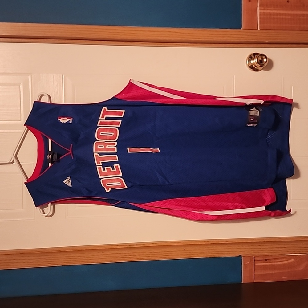 Detroit Pistons jersey